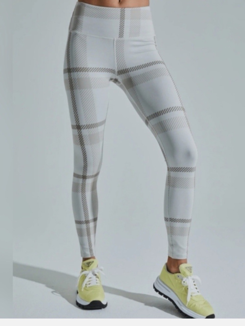 Noli Brand High-Waist Plaid Leggings - White & Taupe houndstooth print